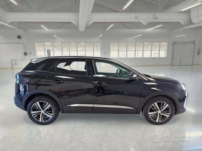 Peugeot 3008 2022 photo 3