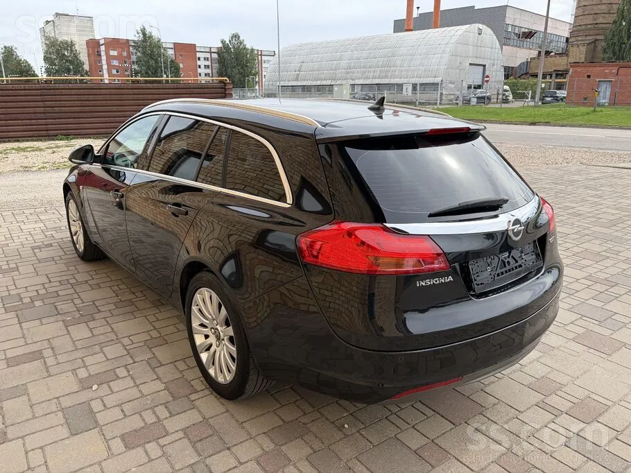 Opel Insignia 2012 photo 2