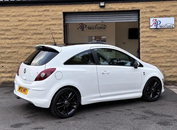 Vauxhall Corsa 2012 photo 3
