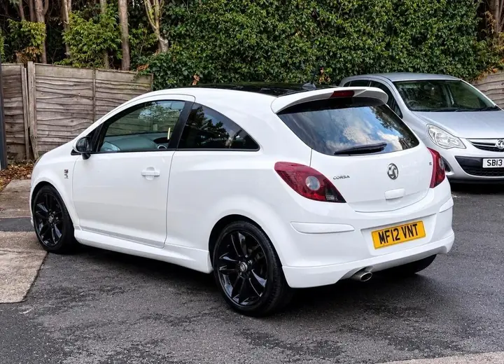 Vauxhall Corsa 2012 photo 4