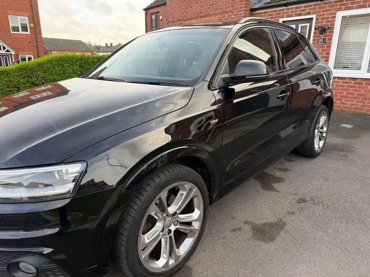 Audi Q3 2014 photo 2