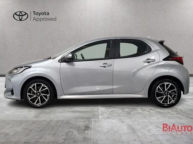 Toyota Yaris 2022 photo 3