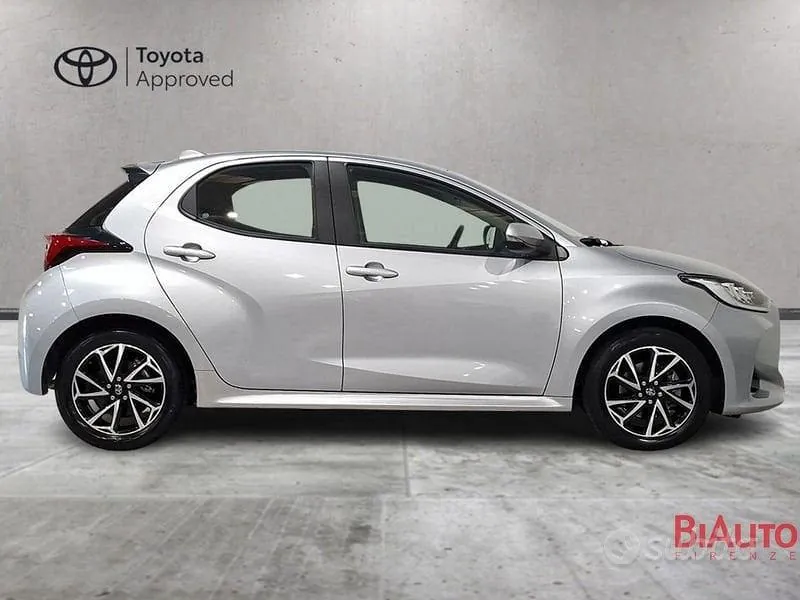 Toyota Yaris 2022 photo 4
