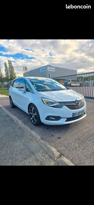 Opel Zafira Tourer