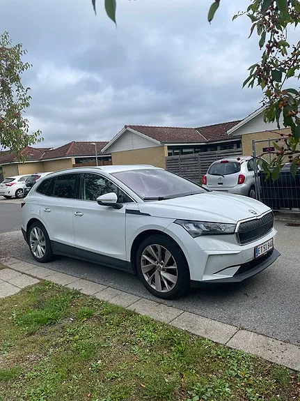 Skoda Enyaq 2024 photo 2