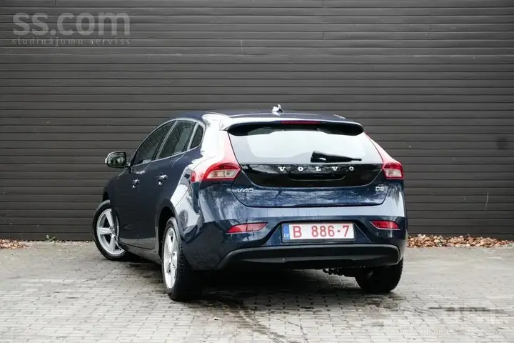 Volvo V40 2012 photo 4