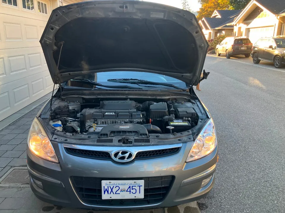 Hyundai Elantra 2010 photo 4