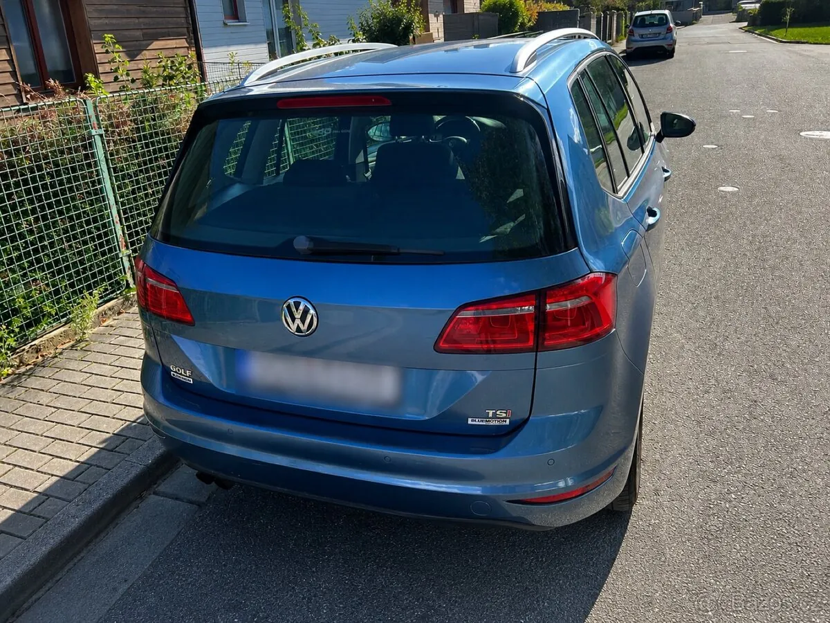 Volkswagen Golf Sportsvan 2015 photo 2