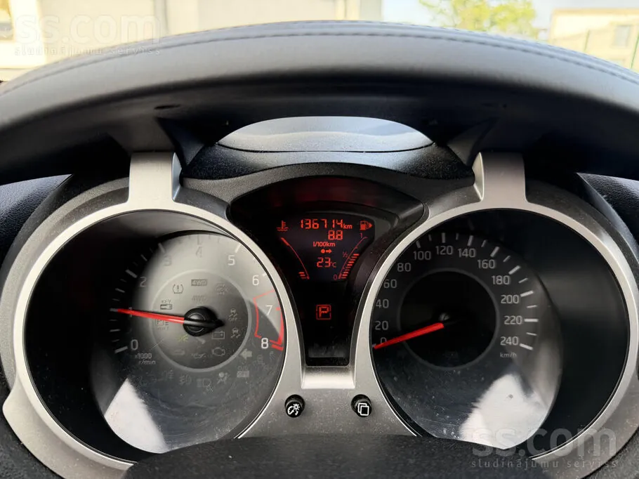 Nissan Juke 2017 photo 4