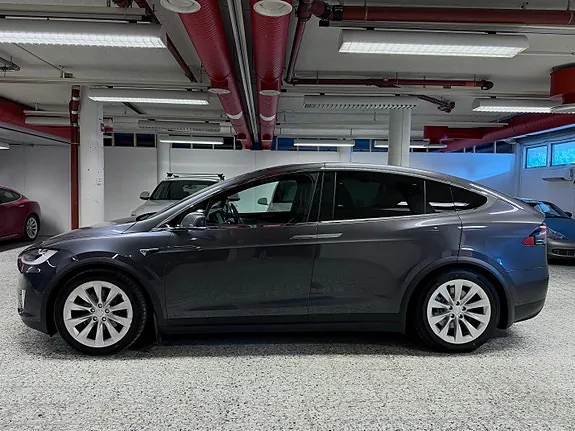 Tesla Model X 2018 photo 5