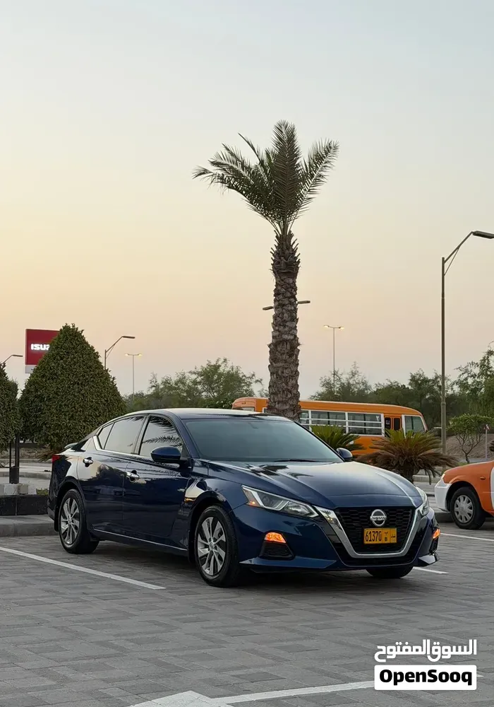 Nissan Altima 2019 photo 4