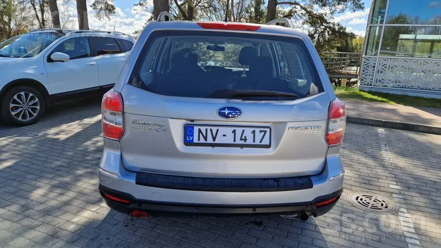 Subaru Forester 2015 photo 4