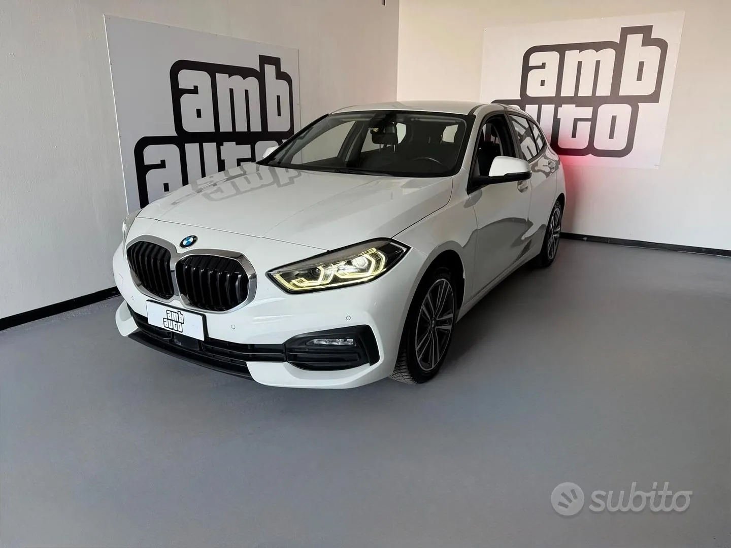 BMW 116D 2021 photo 3