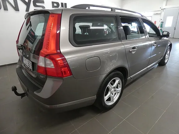 Volvo V70 2008 photo 5