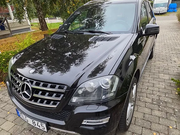Mercedes-Benz Ml350 2011 photo 2