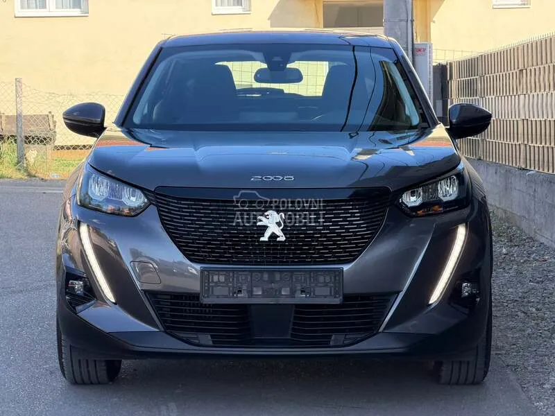 Peugeot 2008 2021 photo 5