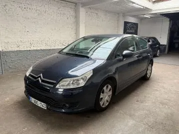 Citroen C4 2010 photo 3