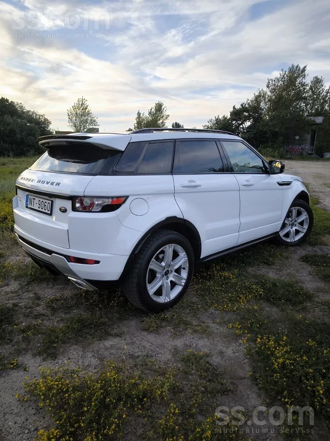 Land Rover Range Rover Evoque 2013 photo 2