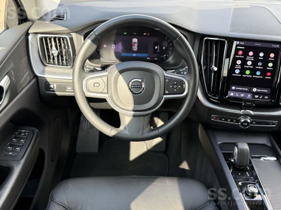 Volvo Xc60 2021 photo 4