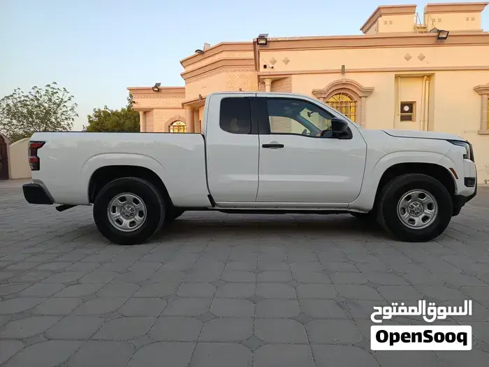 Nissan Frontier 2025 photo 3