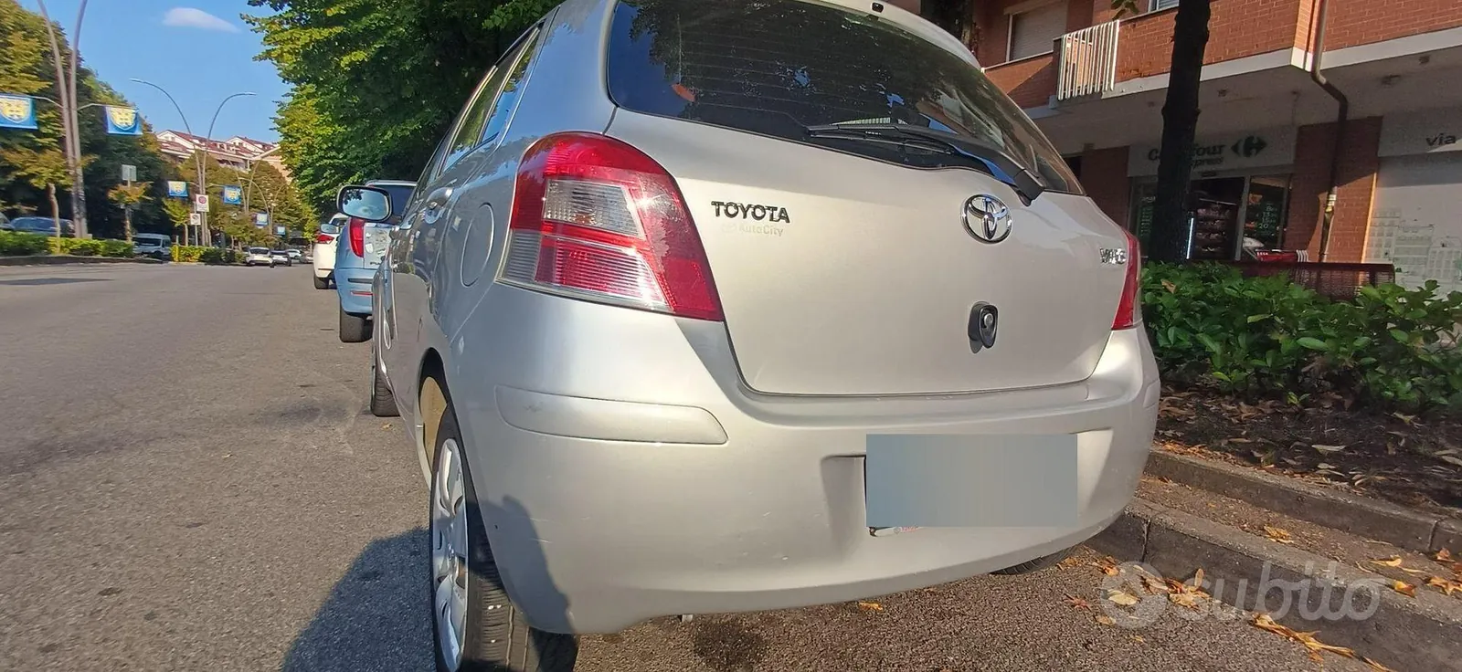 Toyota Yaris 2011 photo 5
