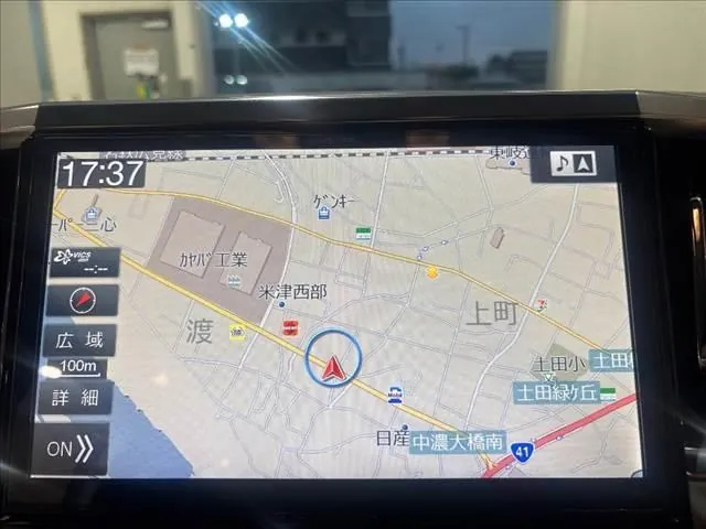 Toyota Veravia Z 2016 photo 4