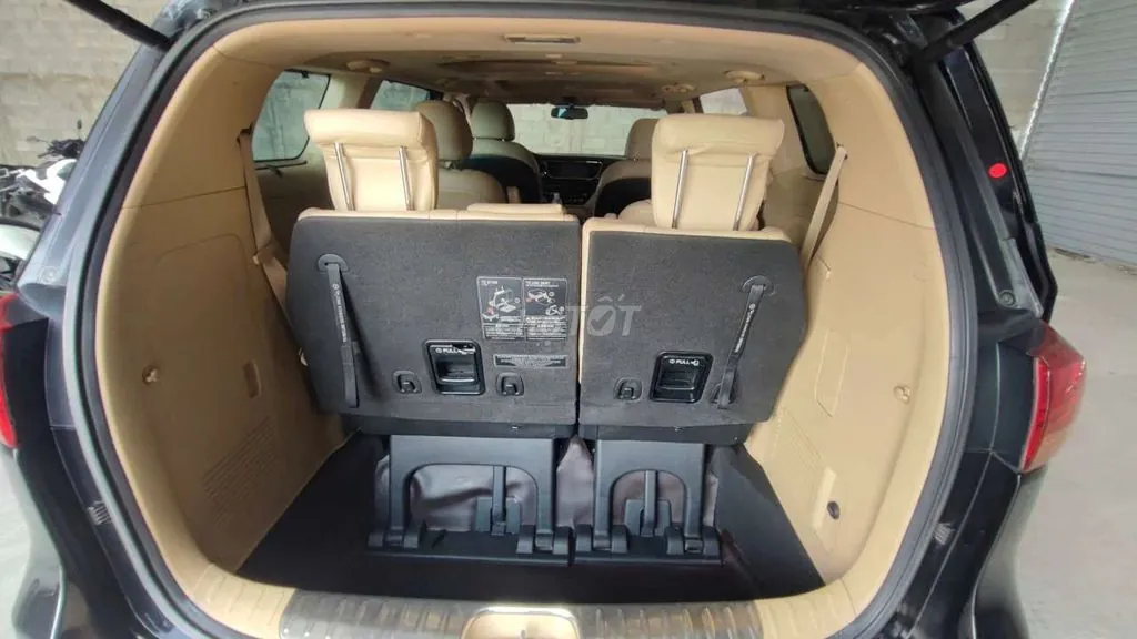 Kia Sedona 2017 photo 5