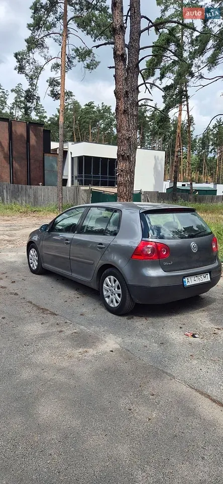 Volkswagen Golf 2005 photo 3