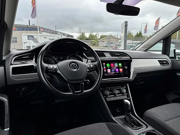 Volkswagen Touran 2021 photo 4