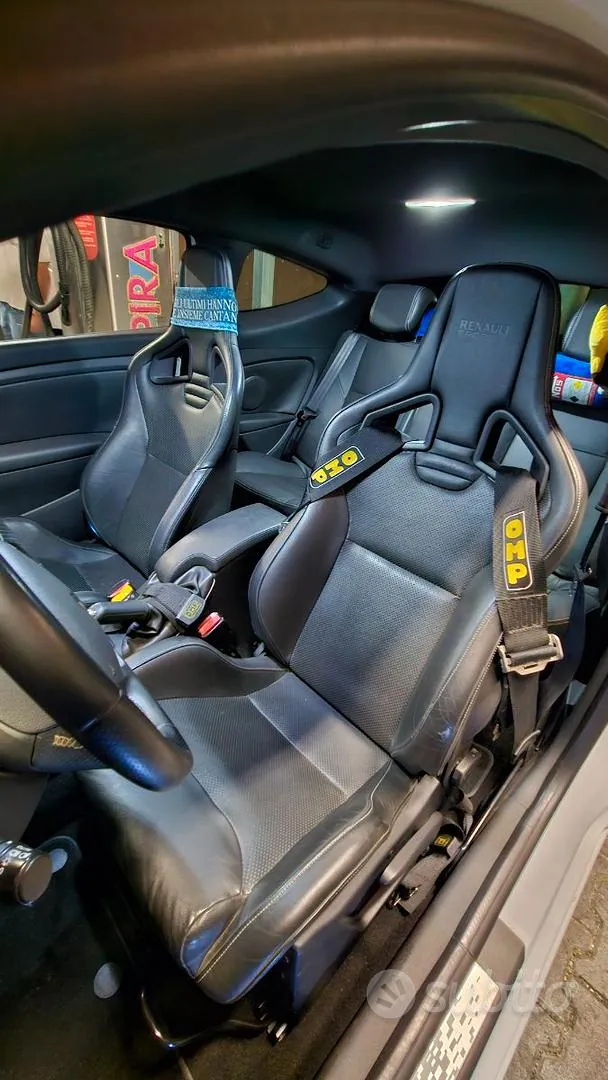 Renault Megane 2011 photo 4