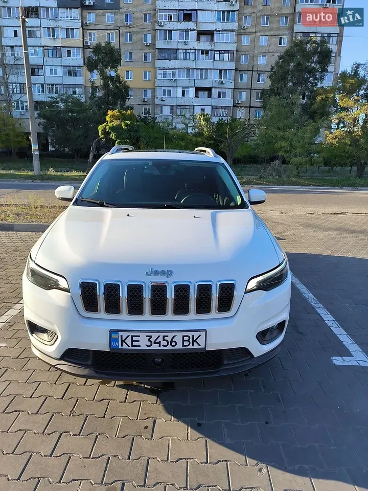 Jeep Cherokee