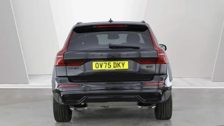 Volvo Xc60 2025 photo 3