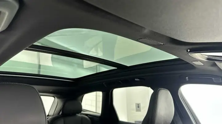 Volvo Xc60 2025 photo 4