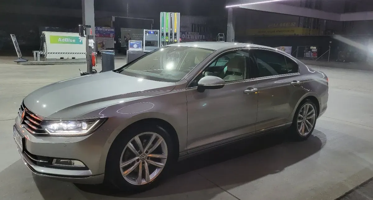 Volkswagen Passat