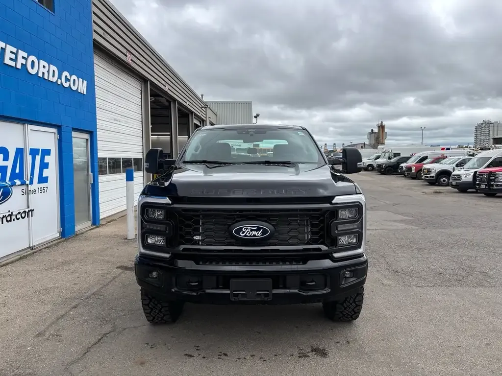 Ford F250 2027 photo 3