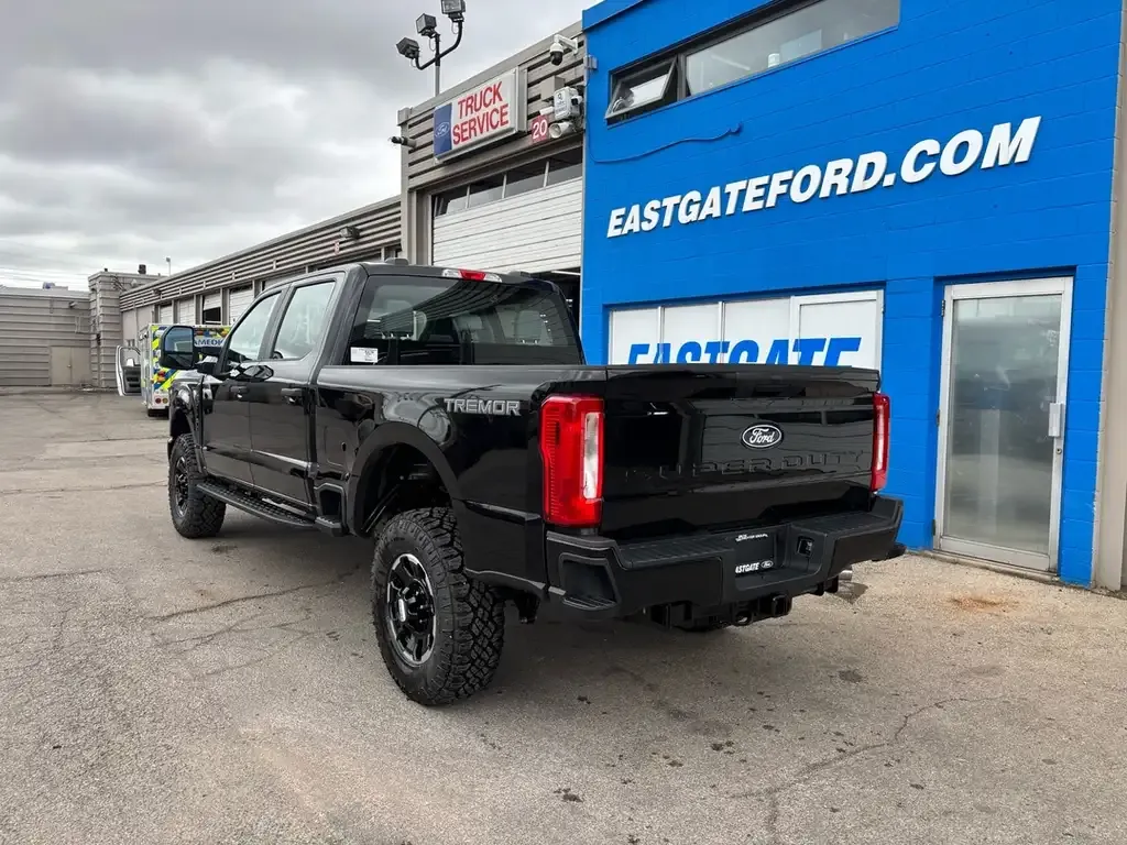 Ford F250 2027 photo 4