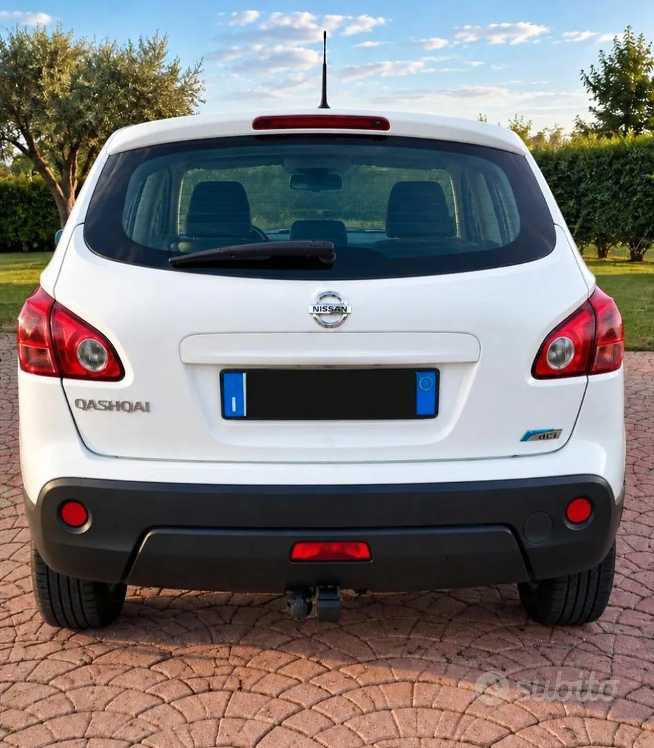 Nissan Qashqai 2010 photo 3