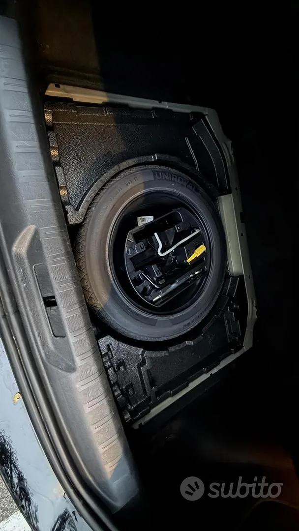 Peugeot 308 2019 photo 4
