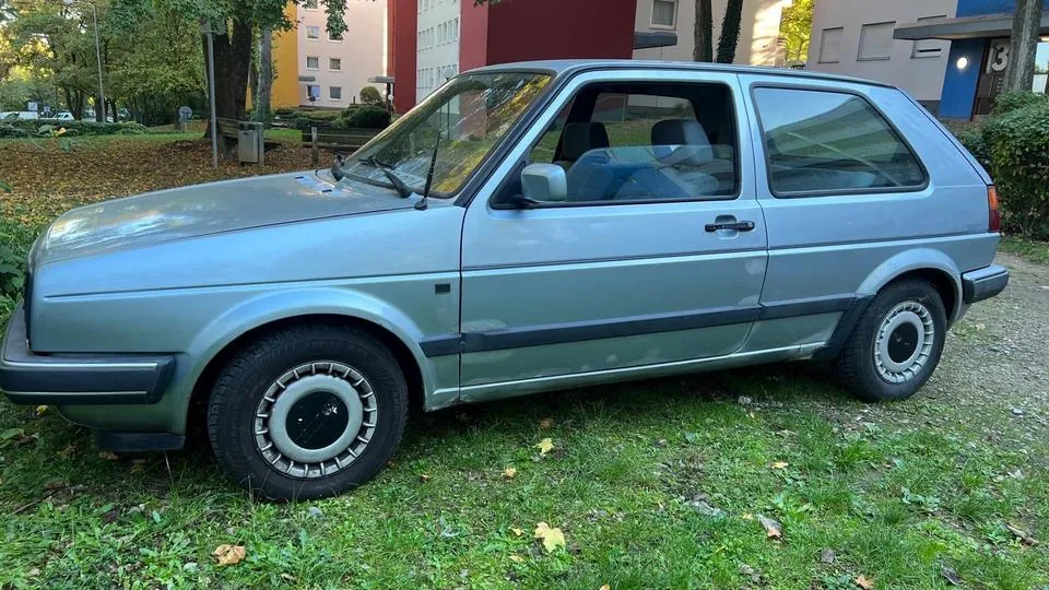 Volkswagen Golf 2