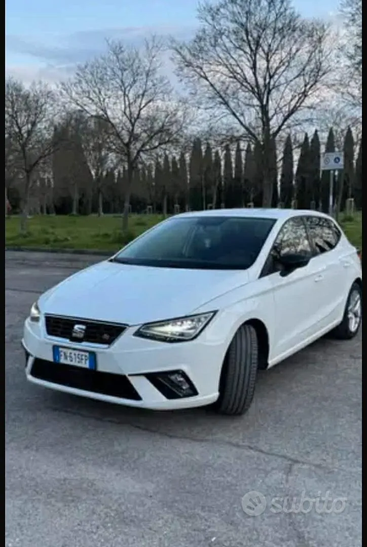 Seat Ibiza 2018 photo 3