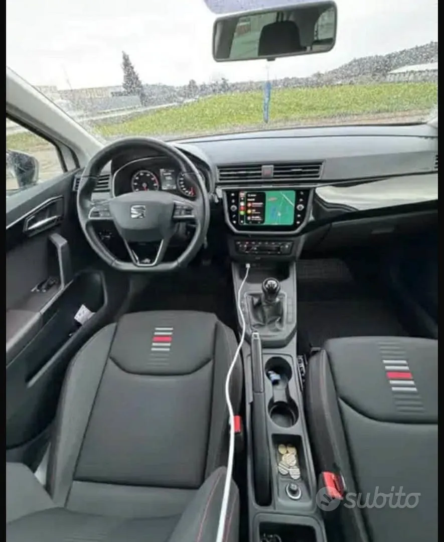 Seat Ibiza 2018 photo 4
