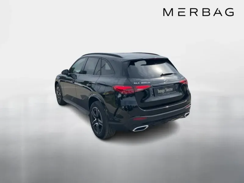 Mercedes-Benz Glc-Class 2026 photo 2