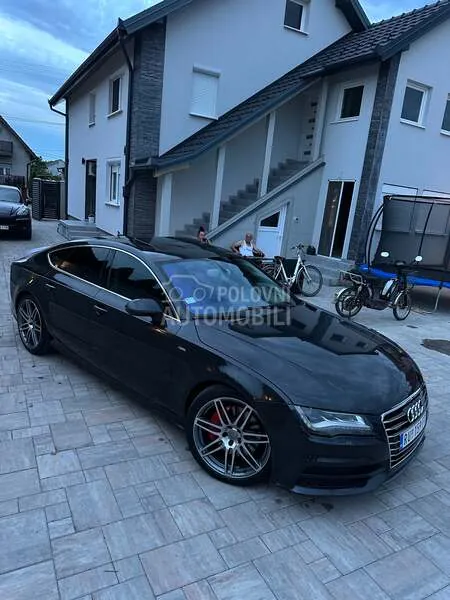 Audi A7 2012 photo 5