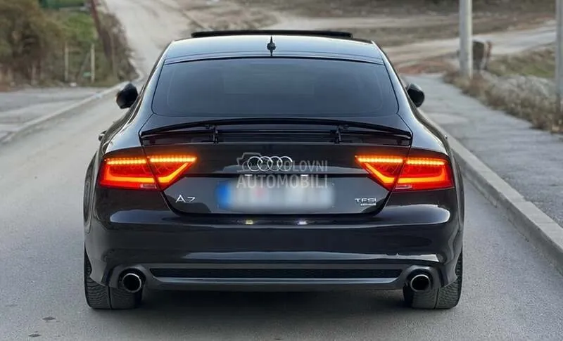 Audi A7 2012 photo 3