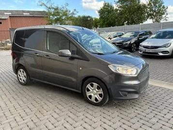 Ford Transit Courier 2018 photo 3
