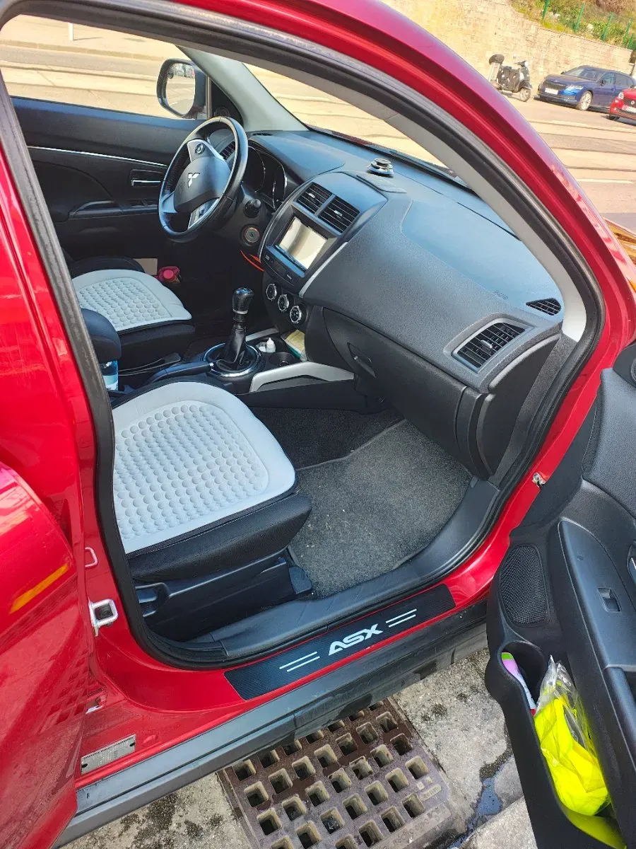 Mitsubishi Asx 2014 photo 2