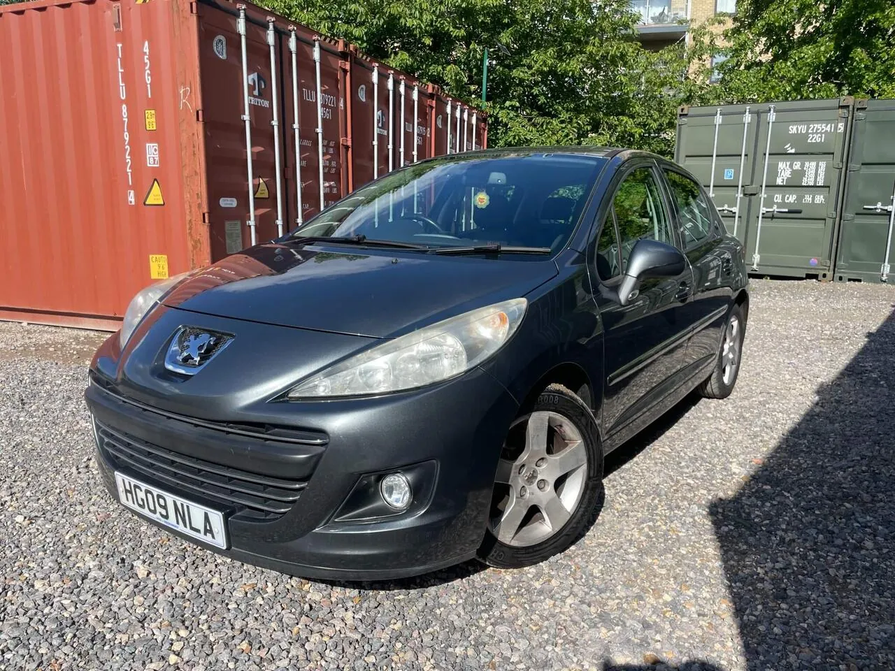 Peugeot 207 2009 photo 2