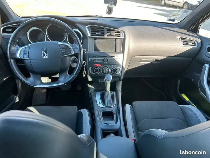 DS Automobiles Ds 4 2016 photo 3