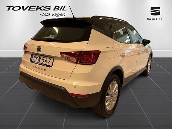 Seat Arona 2018 photo 2