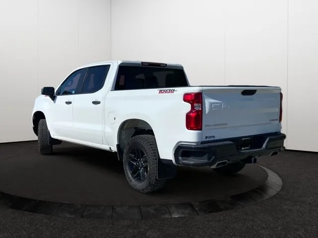 Chevrolet Silverado 1500 2024 photo 4